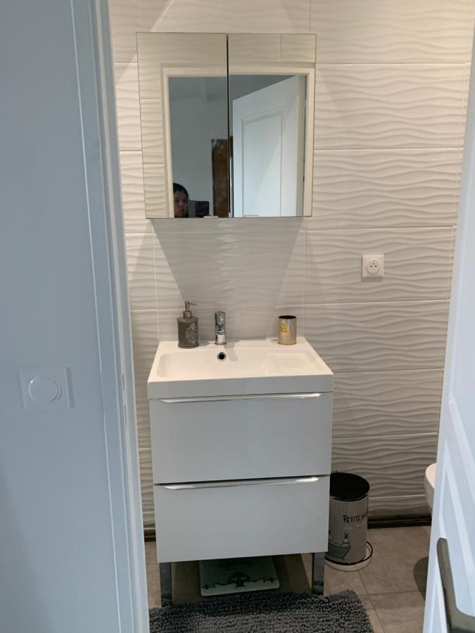 CHESSY: logement neuf à 2 pas de DISNEY Chessy  Esterno foto
